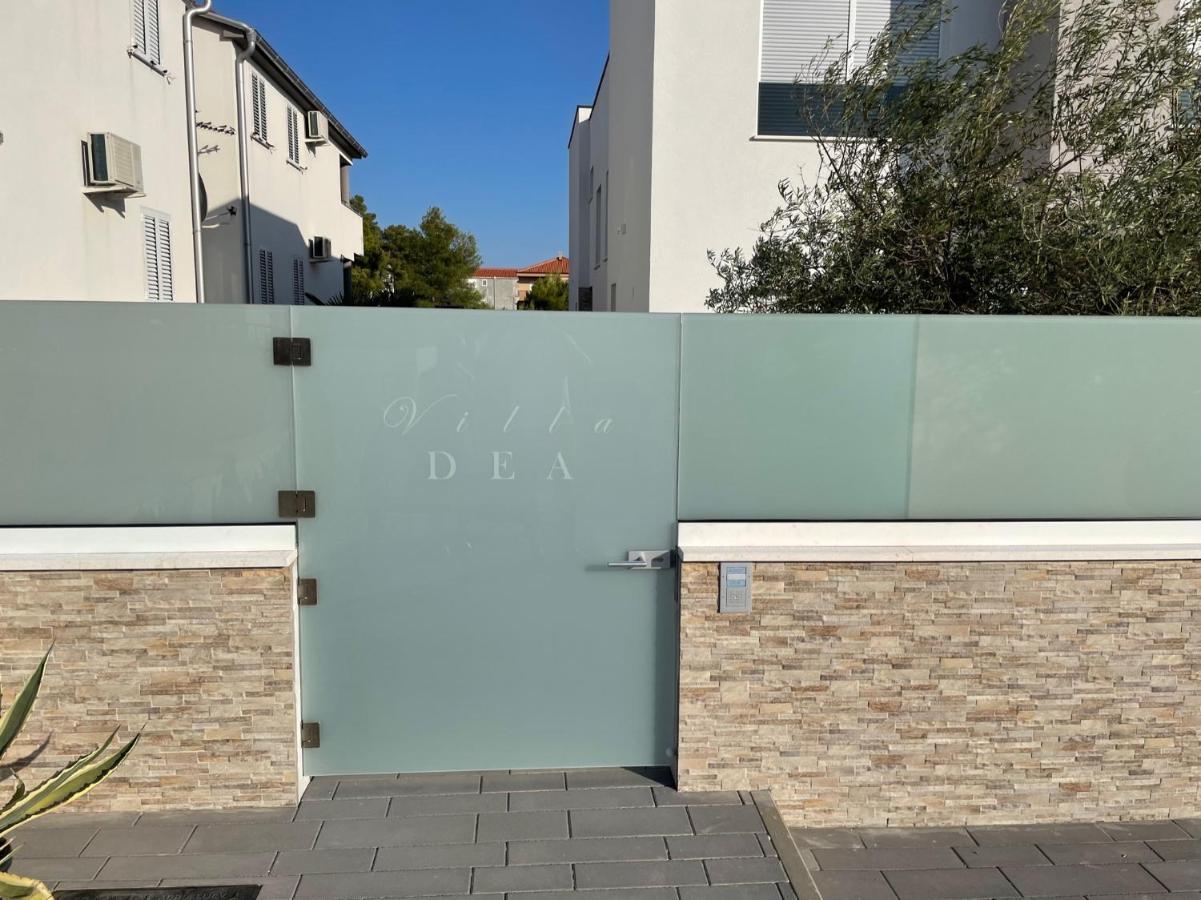 Villa Dea - Dein Rueckzugsort Am Meer Mit Beheiztem Pool Vrsi Eksteriør bilde