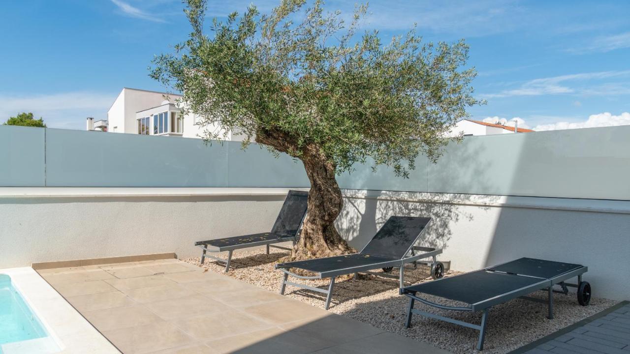 Villa Dea - Dein Rueckzugsort Am Meer Mit Beheiztem Pool Vrsi Eksteriør bilde