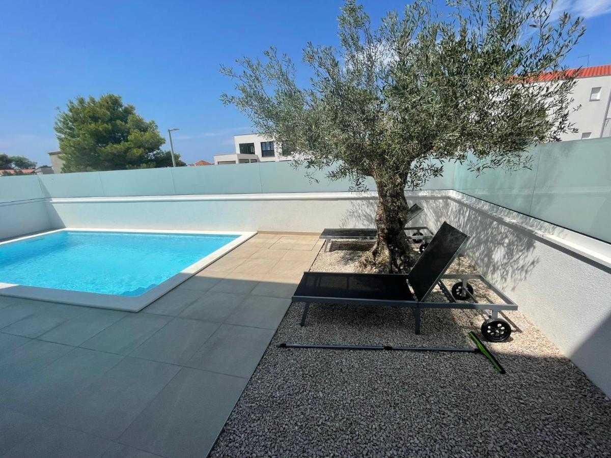 Villa Dea - Dein Rueckzugsort Am Meer Mit Beheiztem Pool Vrsi Eksteriør bilde